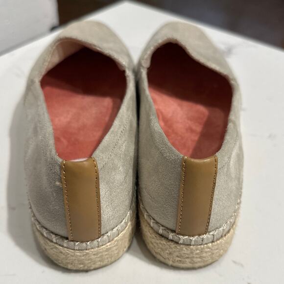 Dr. Scholl's Shoes Women's Sunray Pointed Toe Flat, Gray Microfiber, Size 7, EUC - Picture 7 of 8